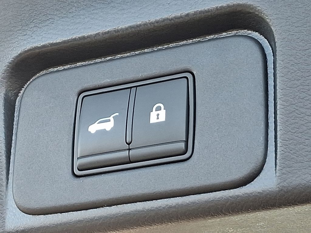 Thumbnail: 2022 Nissan Rogue - 31