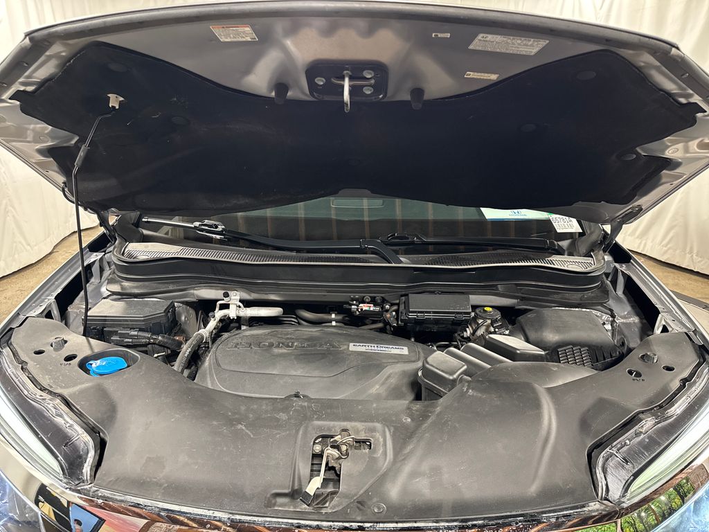 used 2016 Honda Pilot car, priced at $21,304