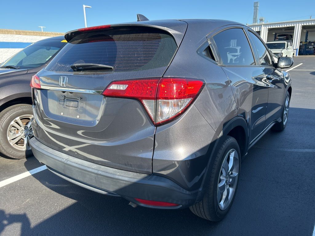 Thumbnail: 2019 Honda HR-V - 3