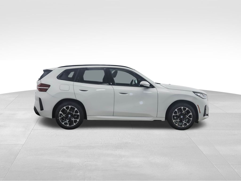 Thumbnail: 2026 BMW X3 - 6