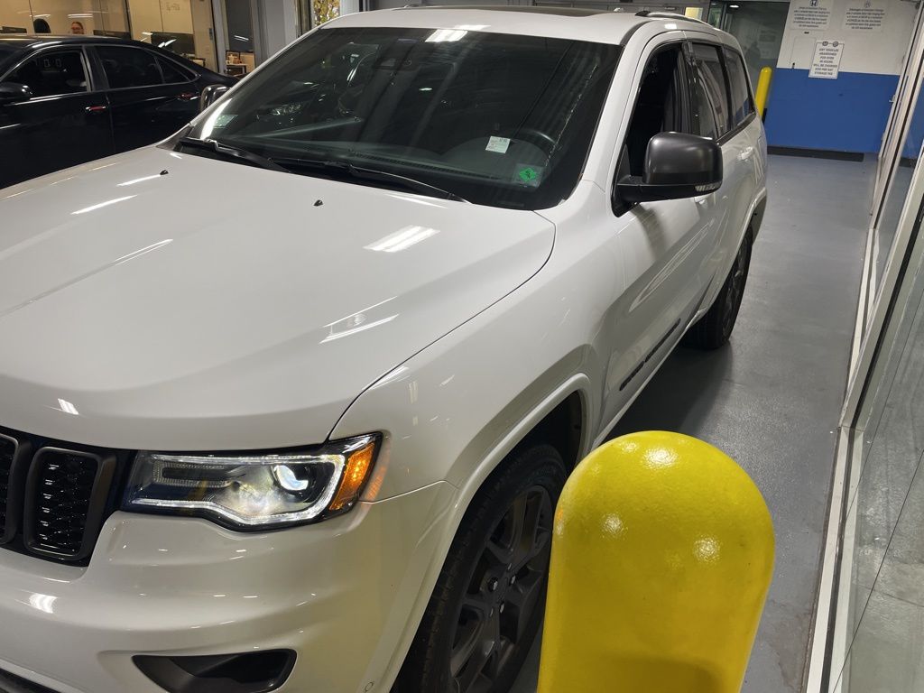 2021 Jeep Grand Cherokee 80th Anniversary Edition 3