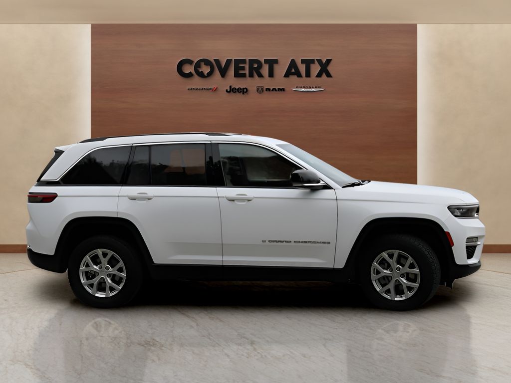 Used Car 2023 Jeep Grand Cherokee  Limited For Sale Under $35,000 In Austin, Texas