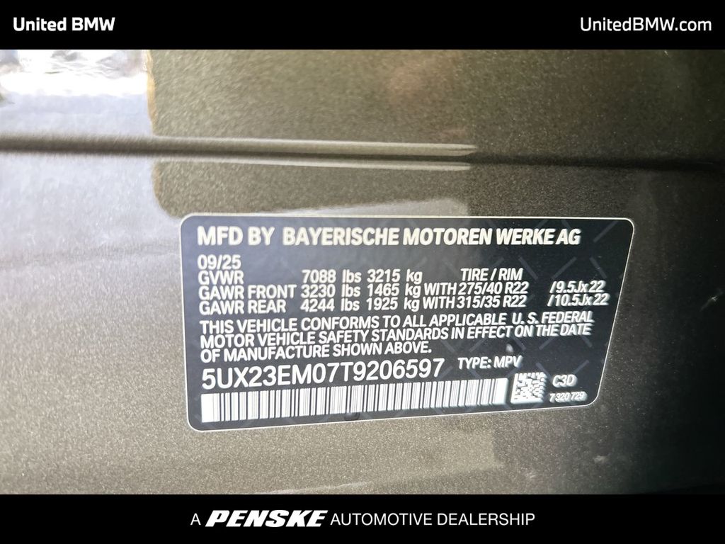 Thumbnail: 2026 BMW X7 - 23