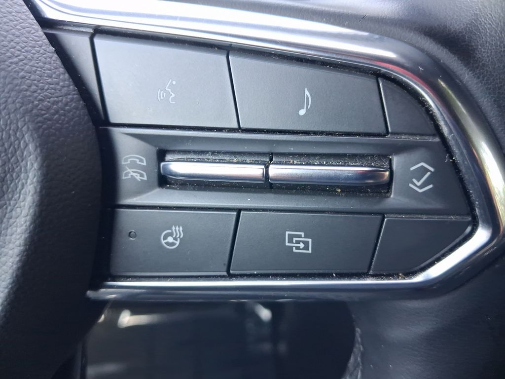 Used 2025 Black Chevrolet LT image 21