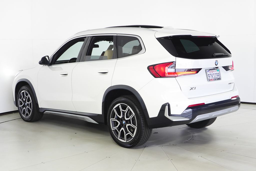 Thumbnail: 2025 BMW X1 - 9