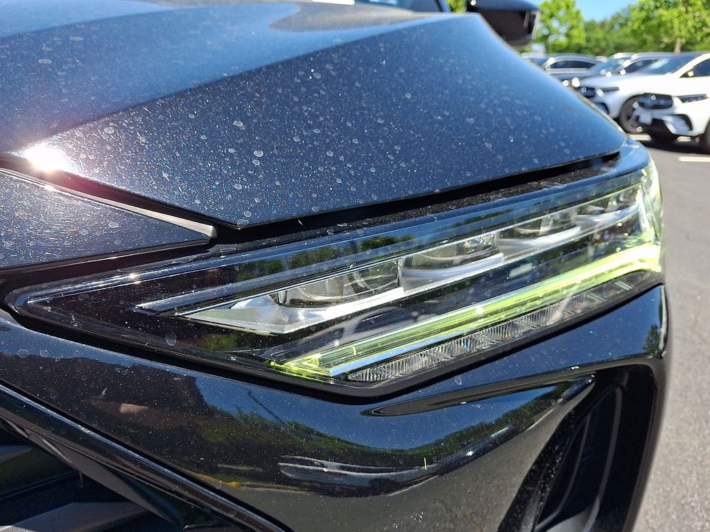 Thumbnail: 2022 Acura MDX - 9