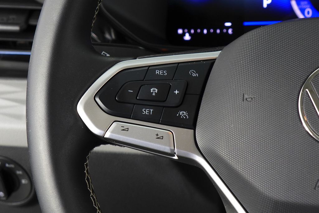 Thumbnail: 2024 Volkswagen Taos - 29