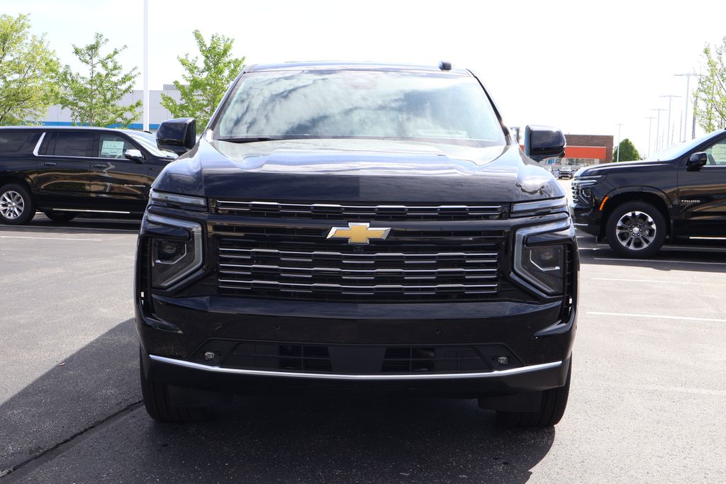 2025 Chevrolet Suburban High Country 2