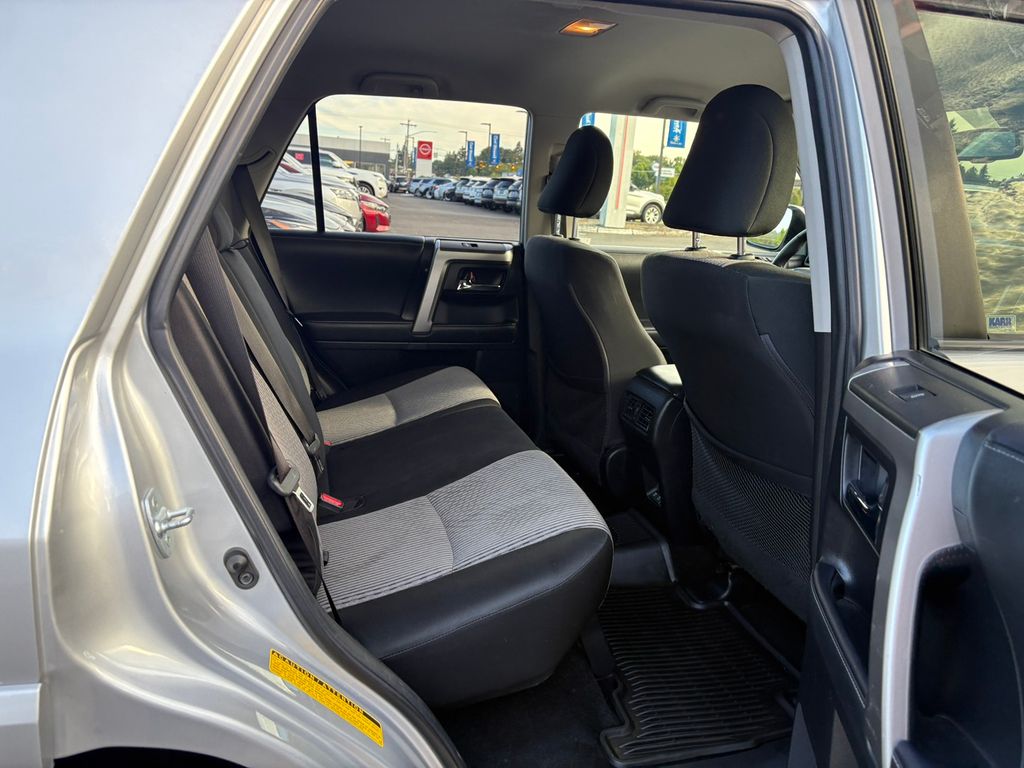 2021 Toyota 4Runner SR5