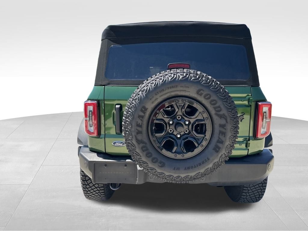 2023 Eruption Green Metallic Ford Bronco Wildtrak 4X4 SUV