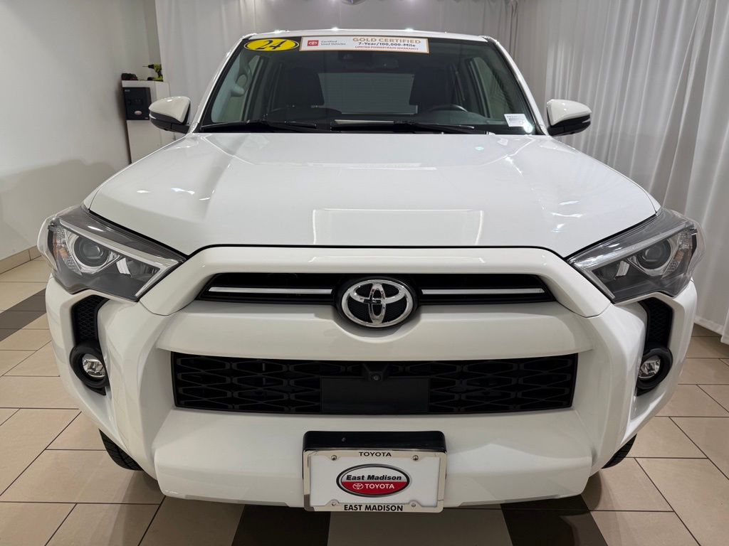 Thumbnail: 2024 Toyota 4Runner - 8