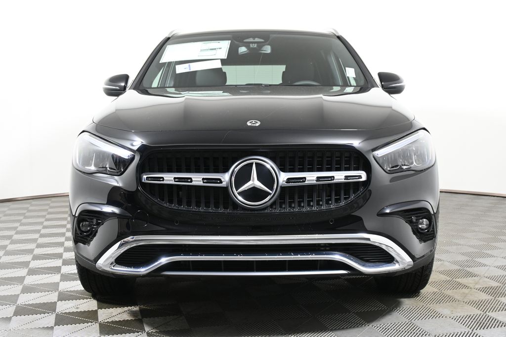 2025 Mercedes-Benz GLA 250 4MATIC 9