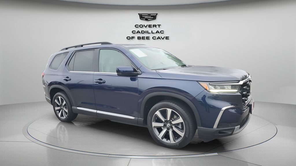 Used Car 2025 Honda Pilot  Touring For Sale Under $50,000 In Austin, Texas