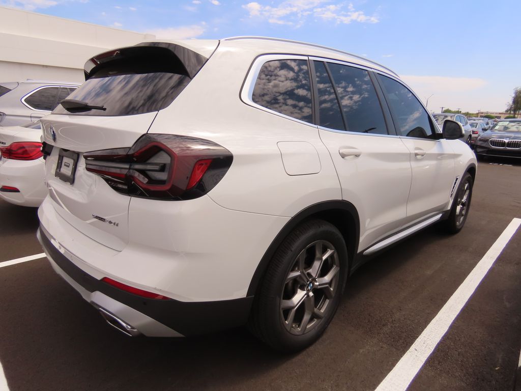 Thumbnail: 2023 BMW X3 - 3