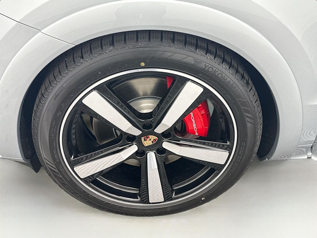 Thumbnail: 2026 Porsche  - 31