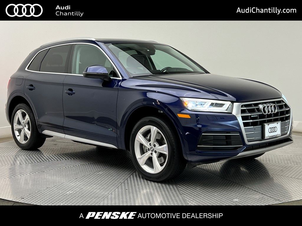 2020 Audi Q5 S Line Premium Plus's photo