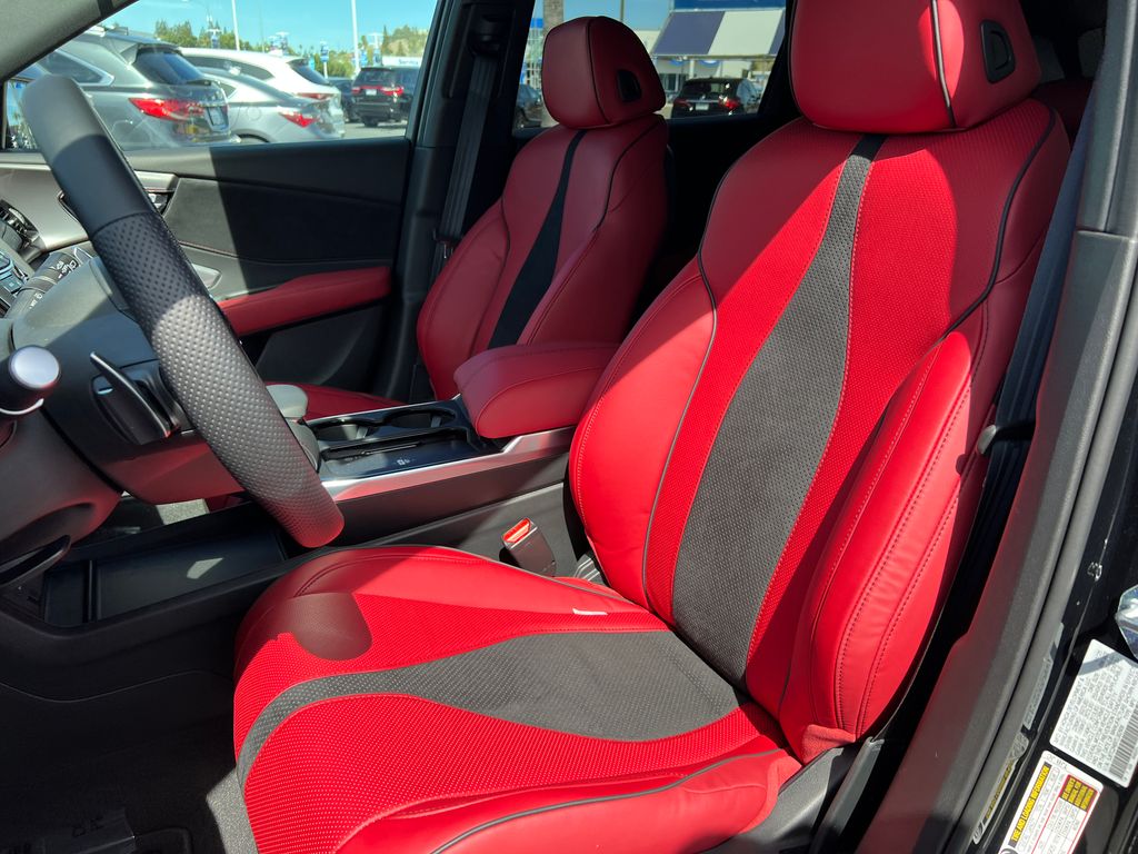 Thumbnail: 2026 Acura RDX - 16