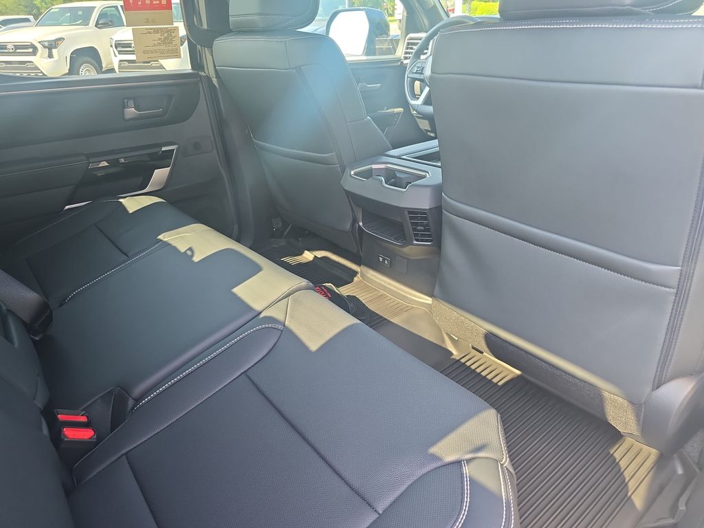 2026 Toyota Tundra Limited - Photo 11
