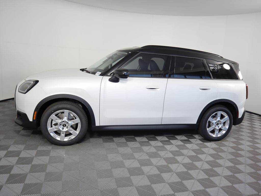 2025 MINI Cooper Countryman Base 8