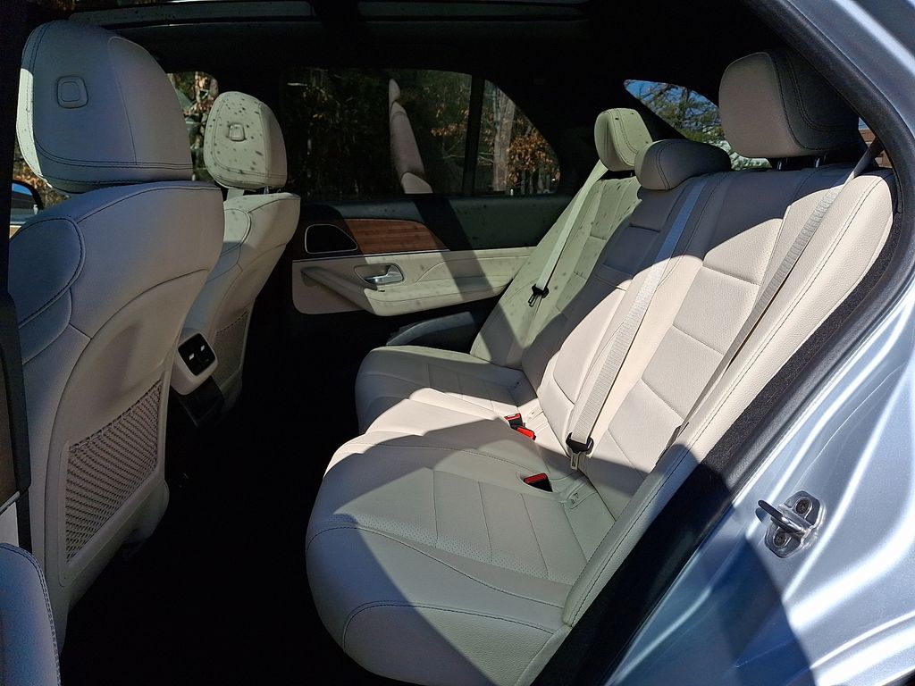 Thumbnail: 2024 Mercedes-Benz GLE - 10