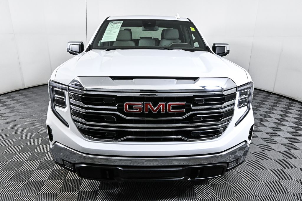 2024 GMC Sierra 1500 SLT 2