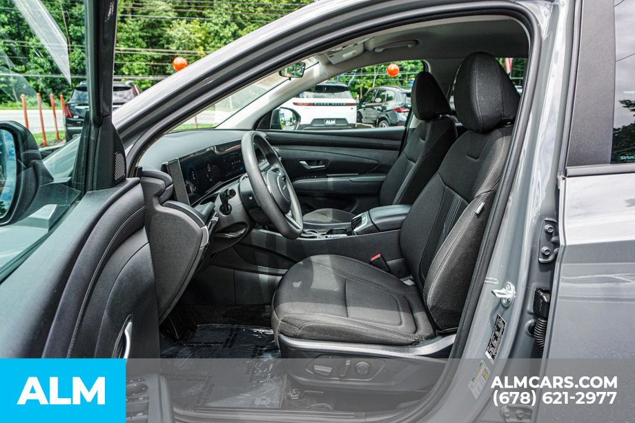 Used 2025 Gray Hyundai SEL image 19
