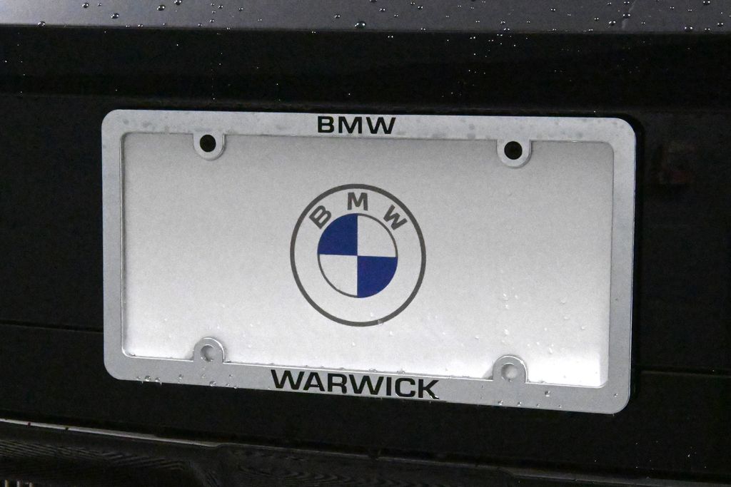 2025 BMW 7 Series 760i xDrive 14