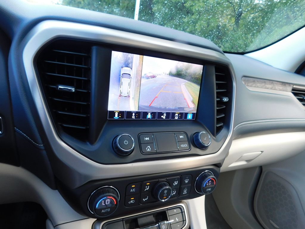 Thumbnail: 2023 GMC Acadia - 11