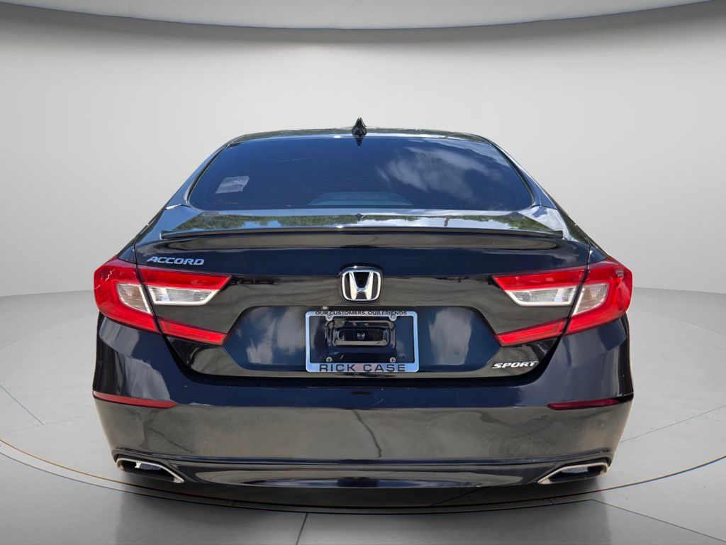 2019 Honda Accord - $17,989