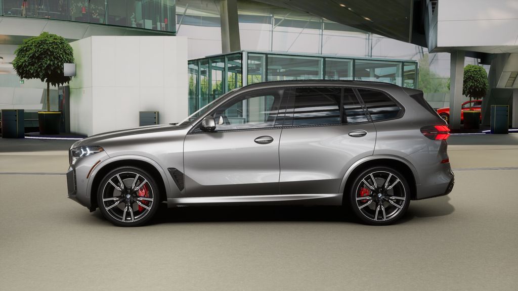 2026 BMW X5 M60i 4