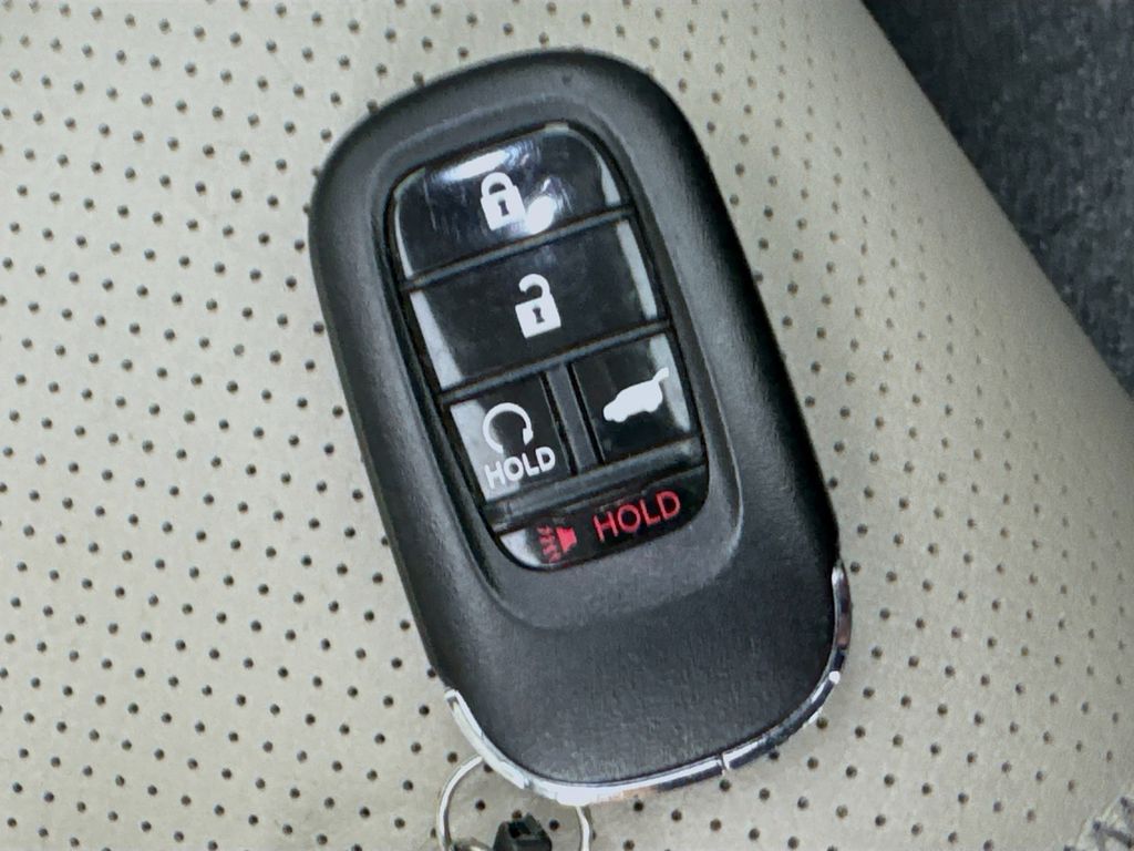 Used Car 2024 Honda Hr-v  Ex-l For Sale Under $30,000 In Austin, Texas