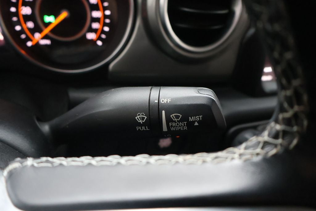 Thumbnail: 2020 Jeep Gladiator - 20