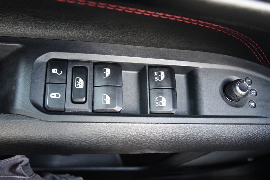 Used 2025 Jeep Compass SUV
