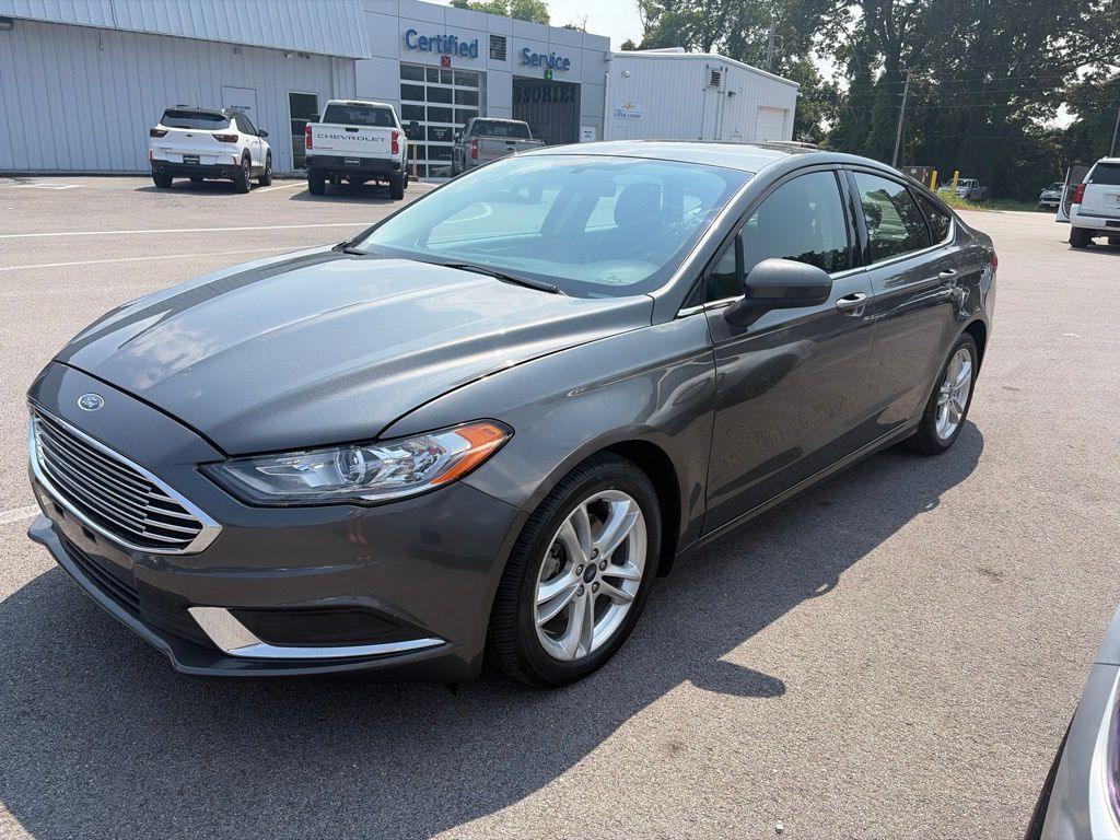 Gray (Magnetic) 2018 Ford Fusion Sedan Front-Wheel Drive 6-Speed Automatic