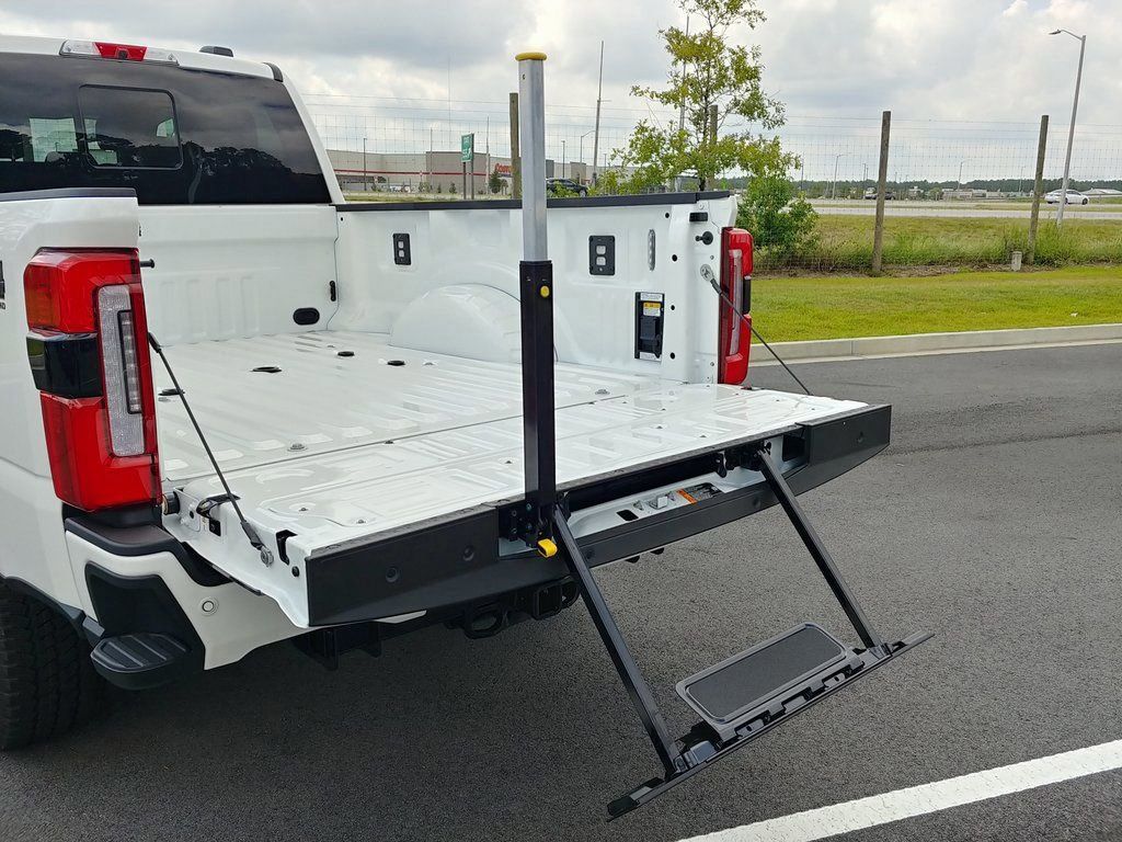 2024 Ford F-250 Super Duty Platinum