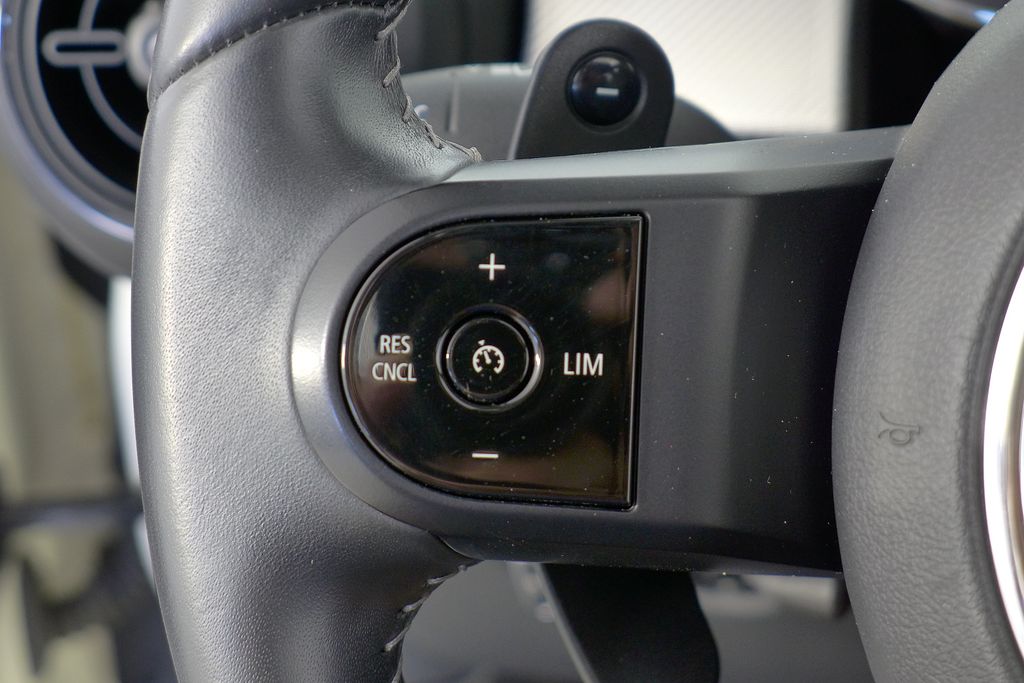 Thumbnail: 2023 MINI Cooper - 28