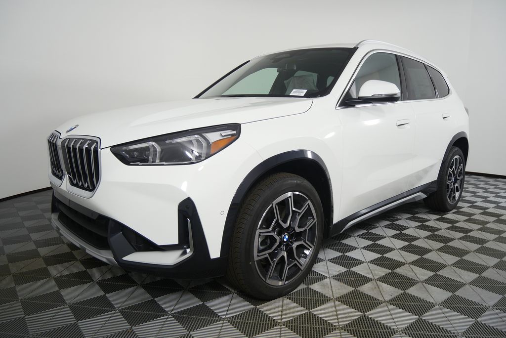 Thumbnail: 2026 BMW X1 - 8
