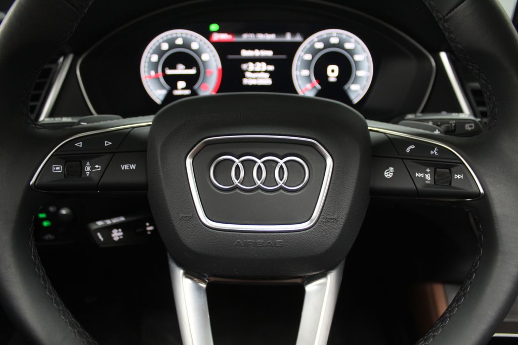 Thumbnail: 2023 Audi Q5 - 27