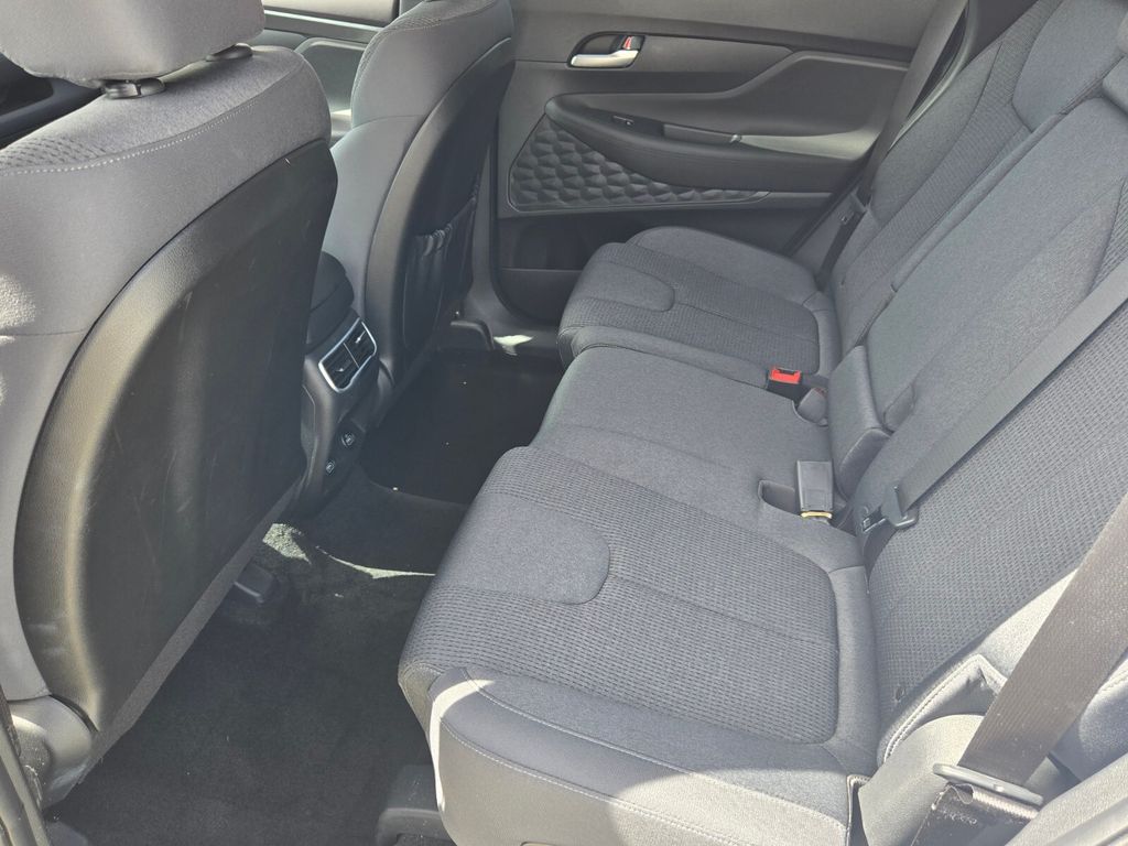 2023 Hyundai Santa Fe - $21,517