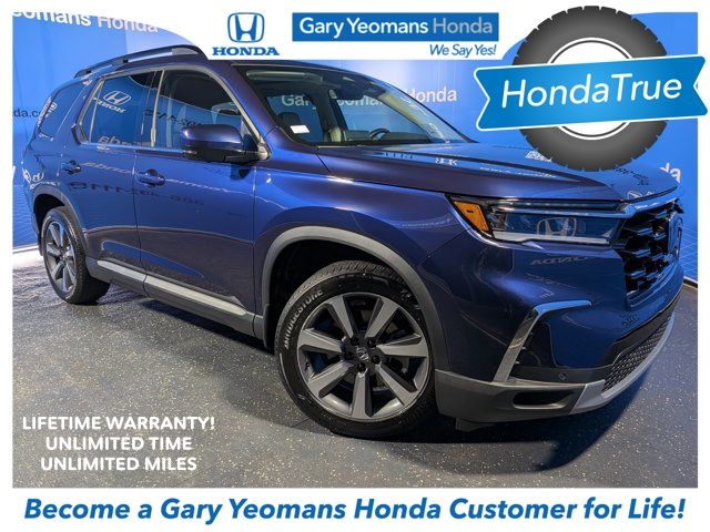 Black (Obsidian Blue Pearl) 2025 Honda Pilot SUV / Crossover All-Wheel Drive Automatic
