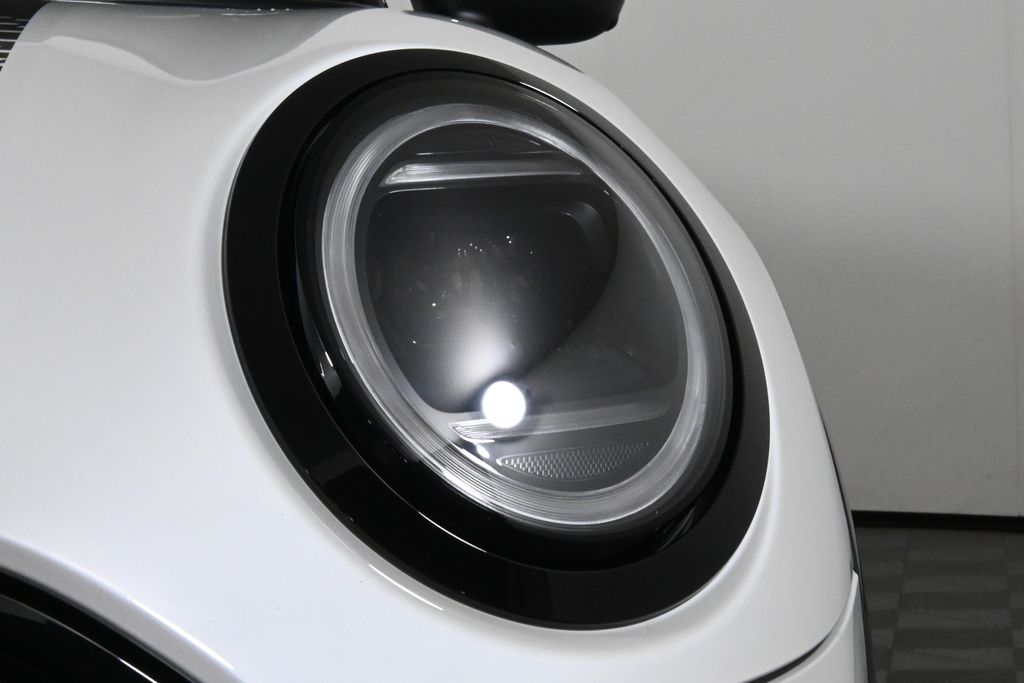 Thumbnail: 2026 MINI Cooper - 11