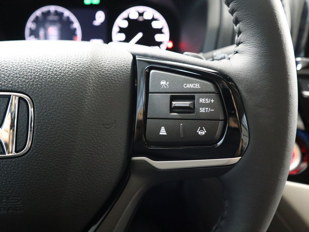 Thumbnail: 2026 Honda Odyssey - 12