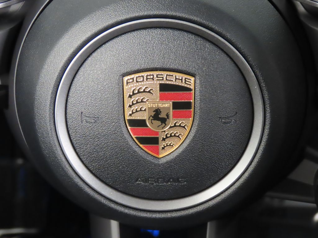 Thumbnail: 2023 Porsche Taycan - 19