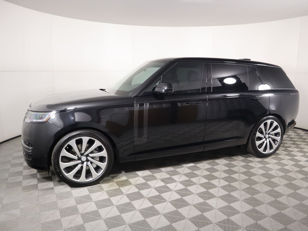 Thumbnail: 2025 Land Rover Range Rover - 8