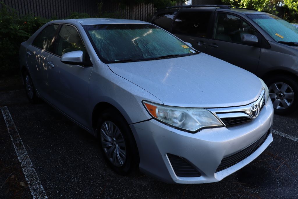 2012 Toyota Camry L 6