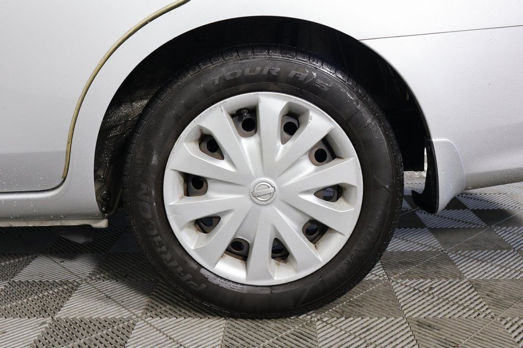 Thumbnail: 2015 Nissan Versa - 14