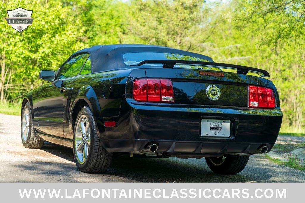 2007 Ford Mustang 90