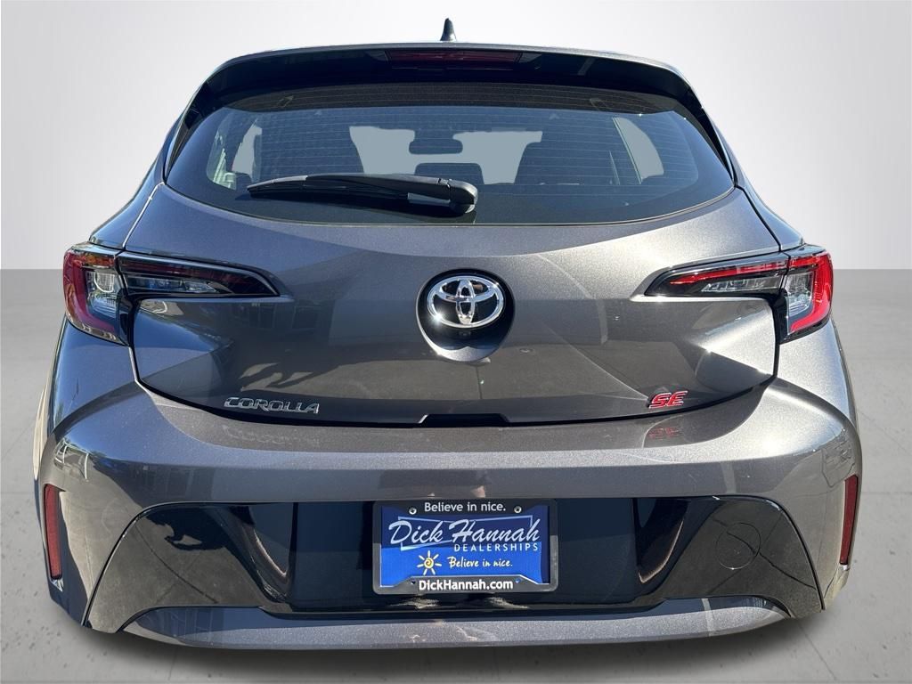 2024 Toyota Corolla Hatchback SE