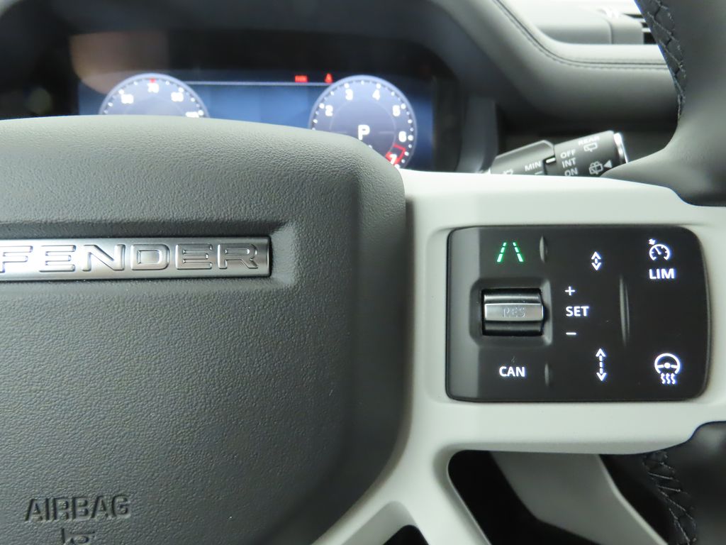 Thumbnail: 2025 Land Rover Defender - 12