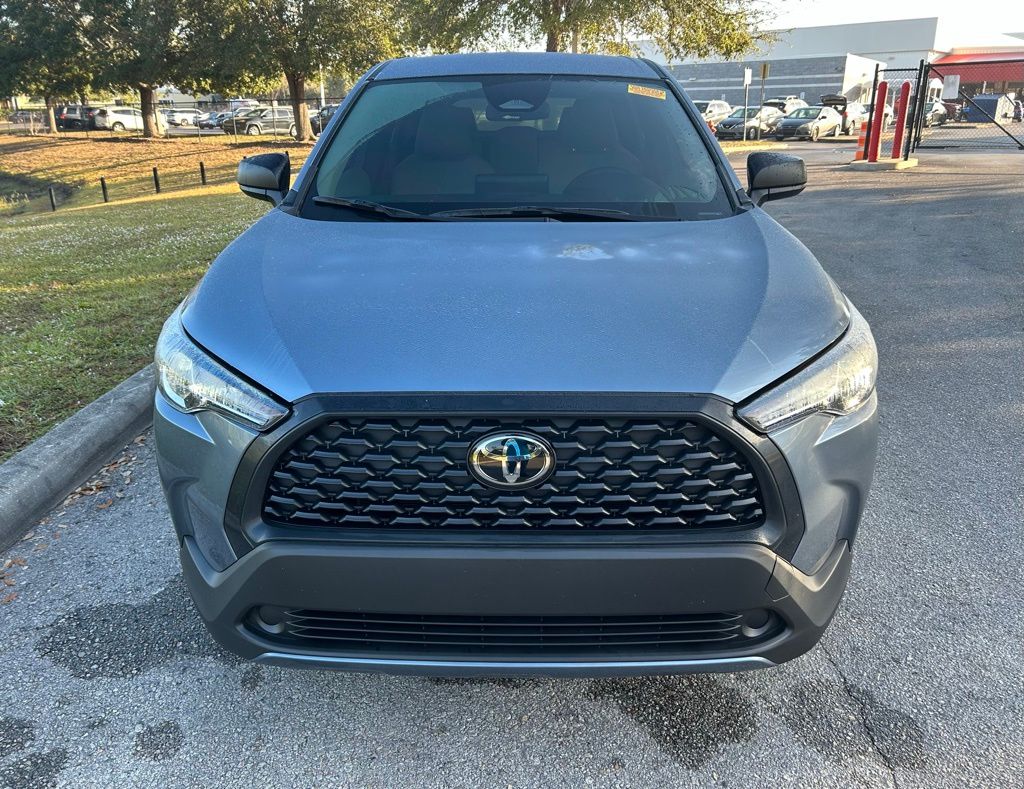 Thumbnail: 2023 Toyota Corolla Cross - 8